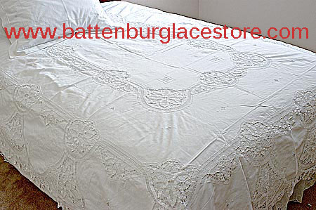 lace bed coverlet, lace bed covers, full size bed coverlet, full size bed skirts